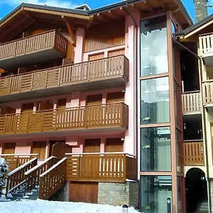 https://appartamento-in-zona-centrale-e-tranquilla.it-lombardy.com